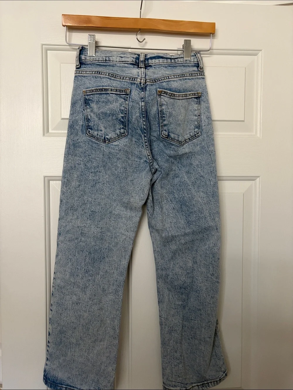 art class Light Blue Straight Leg Jeans with Distressed Knee